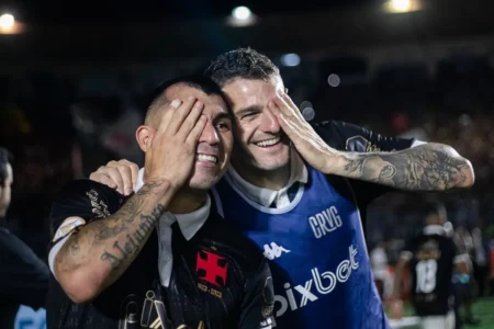 Da arrancada de Ramón Díaz à sequência de Paiva: como o Vasco escapou do Z-4 nos dois últimos anos