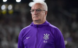 Fortaleza faz de Coritiba a dor de cabeça do Corinthians