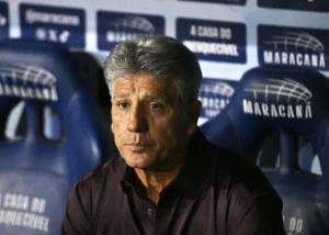 Renato promete mudanças no Fluminense e jovens terão oportunidade contra o Bahia