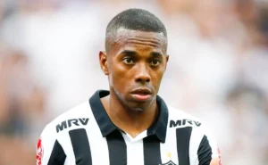 Robinho, ex-atleta do Santos, pode ter pena reduzida no STJ em julgamento na quarta-feira
