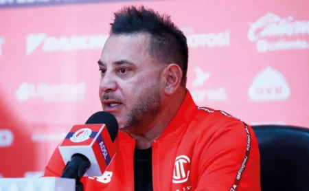 Técnico do Toluca fala sobre Marcel Ruiz no Palmeiras e destaca sua felicidade