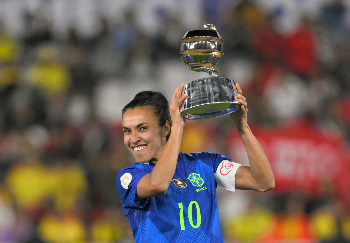 Um Brilho de ouro na corrida à Bola de Ouro