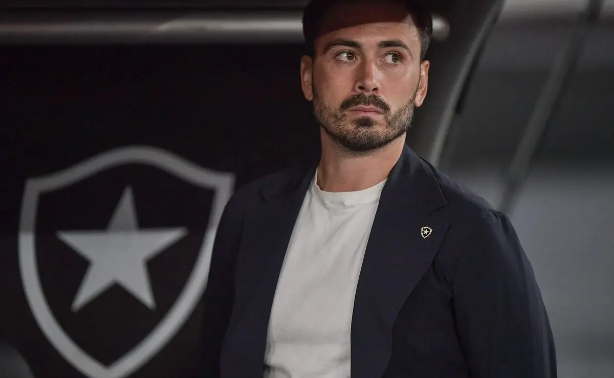 Vídeo revela Carlo Ancelotti analisando atuação de Barboza pelo Botafogo com Davide