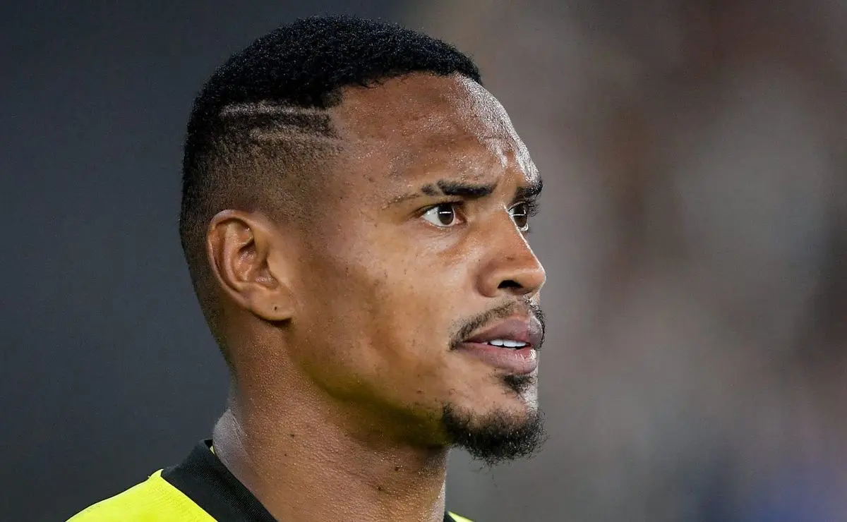 West Ham Faz Proposta Oficial para Contratar John com Oferta de R$ 51 Milhões