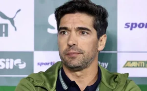 Abel Ferreira: o técnico português que transformou o Palmeiras e busca ampliar sua história de conquistas