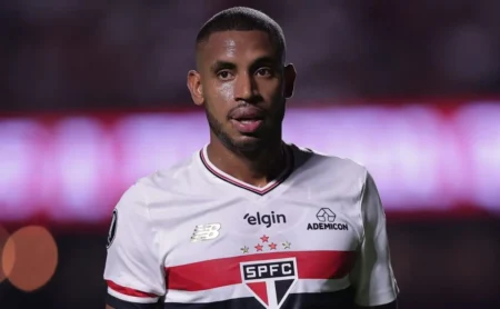 André Silva sofre lesão no joelho e desfalca São Paulo, além de Marcos Antônio estar contundido