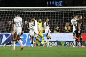 Análise: Atlético-MG sofre no Campeonato Brasileiro e terá de dar resposta nos mata-mata.