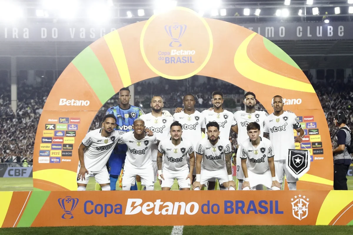 Análise: Vasco surpreende o Botafogo, revela fragilidades, mas segue com vantagem