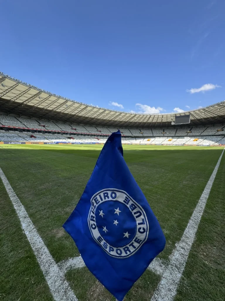 Associação do Cruzeiro aponta mais de R$ 700 milhões a receber da SAF em repasses decretados