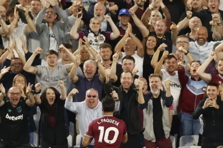 Aston Villa divide oferta por três na busca por Lucas Paquetá; veja valores e detalhes