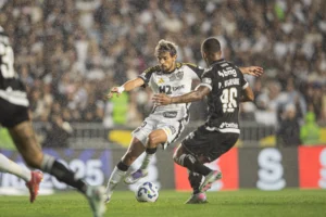 Atlético-MG: Cuca avalia chance de perder Scarpa e fala em Reinier como substituto