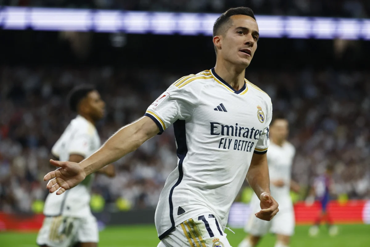 "Bayer Leverkusen anuncia Lucas Vázquez como novo reforço"