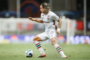Cannobio Destaca Progressos do Fluminense Apesar da Derrota para o Bahia.
