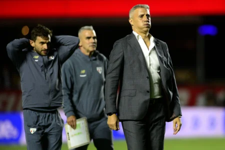 Crespo valoriza emoção e importância da vitória do São Paulo e comenta sobre saídas.