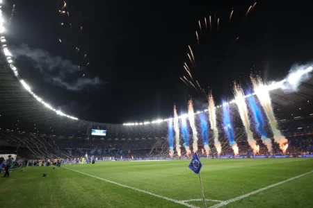 Cruzeiro atinge 90 mil sócios e supera marca recorde, chegando perto da meta