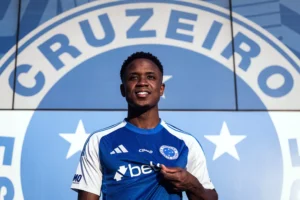 Cruzeiro confia em novidade para enfrentar Sinisterra