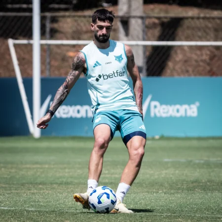 Cruzeiro encaminha empréstimo de Lautaro Díaz ao Santos F.C.