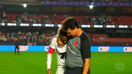 Debate esportivo sobre a goleada do Vasco sobre Santos e reação de Neymar