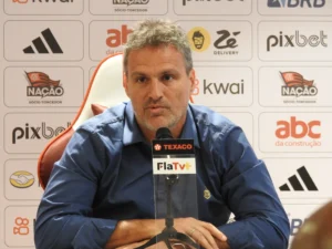 "Demitido pelo Flamengo, Bruno Spindel deixa o clube"
