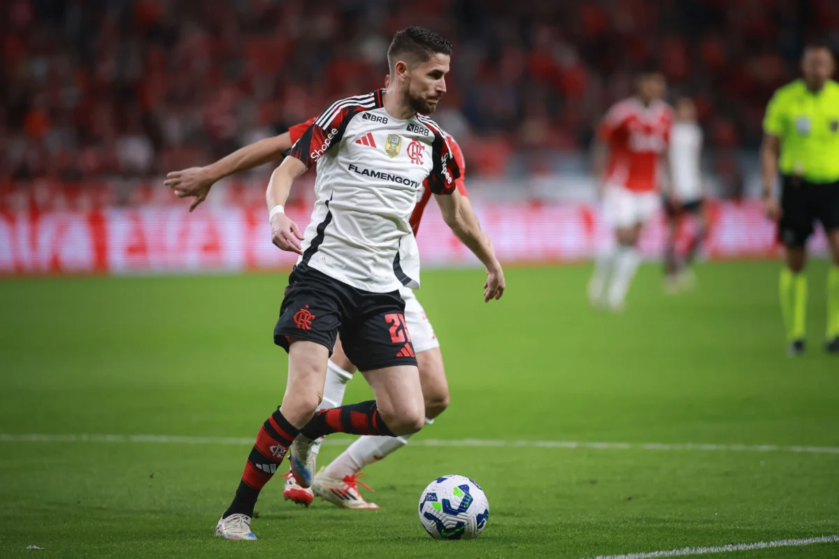 Escalação do Flamengo: Apenas Um Desfalque para Enfrentar o Vitória