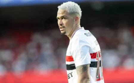 Escalação do São Paulo: Luciano Retorna ao time e Crespo define equipe com novidades na Libertadores