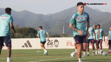 "Escalação do Flamengo: Luiz Araújo e Bruno Henrique voltam a ser considerados opções contra o Mirassol"