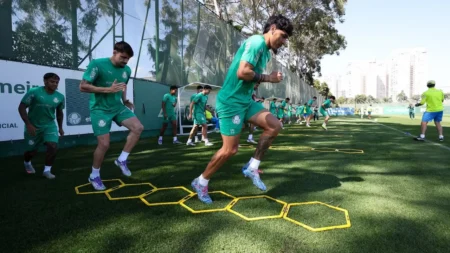 Escalação: Palmeiras encerra preparativos para Dérbi com treino tático na Academia