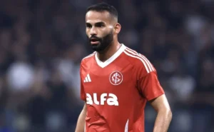 Internacional deve contar com o retorno de Thiago Maia contra o Fortaleza pelo Campeonato Brasileiro.