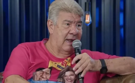 Joel Santana Critica Desequilíbrio de Fernando Diniz após Bronca em Rayan em Vasco x Corinthians