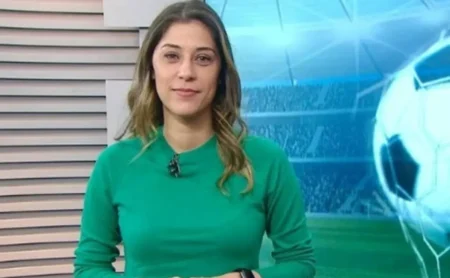 Jéssica Cescon Critica a Postura do Botafogo no Campo contra a LDU-EQU