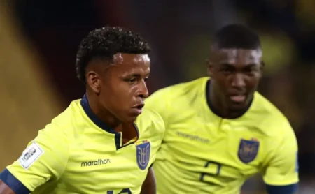 Kevin Arroyo contratado pelo Cruzeiro por R$ 47 milhões tem decisão do Besiktas que descarta venda do jogador equatoriano