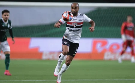 Lucas Moura Retorna ao São Paulo, Mas Sem Disputar 90 Minutos