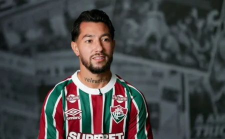 Lucho Acosta comemora novo desafio com o Fluminense e revela ambição: “Quero deixar uma história”