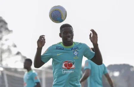 "Luiz Henrique admite ansiedade ao voltar à Seleção"