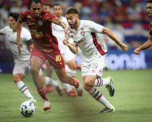 Nonato lamenta resultado do Fluminense: "O empate deixa um gosto amargo"