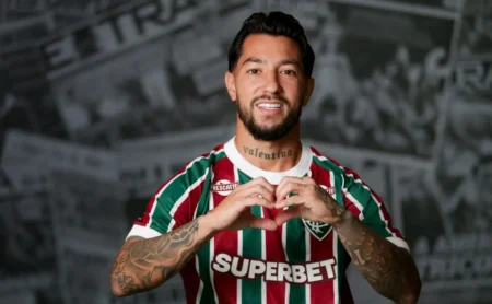 O Fluminense Acelera o Planejamento e Regulariza o Contrato de Lucho Acosta