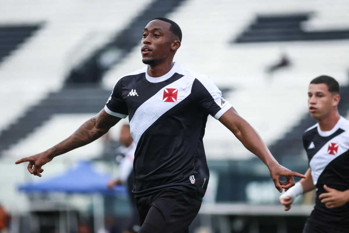 Por que o Vasco aceitou negociar Luiz Gustavo com o Bahia