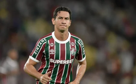 Renato Gaúcho esclarece substituição de Ganso e suposta irritação no Fluminense