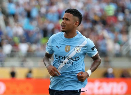 Savinho dá verde-luz, e Tottenham e City discutem negócio avaliado em mais de R$ 400 milhões