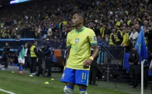 "Seleção Brasileira enfrenta desafio no Maracanã com torcida a favor de vitória: 'É obrigação conquistar'"