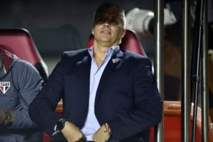 ### São Paulo conquista o título do Brasileirão sob o comando de Crespo