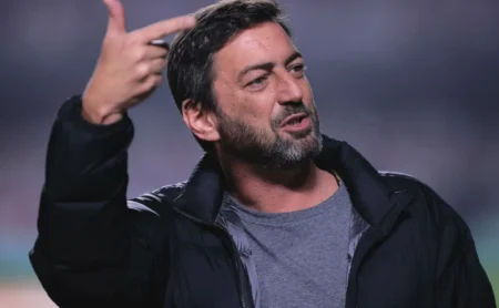 Venda dos direitos de Pedro considerada "absurda" pelo ex-presidente do Corinthians.