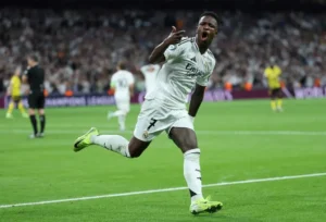 Vinicius Junior brilha na rodada início da temporada do Cartola Internacional
