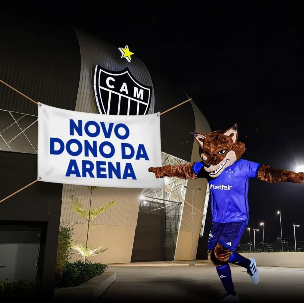 Vitória do Cruzeiro sobre o Atlético-MG provoca zoações em rede social: "Dono da Arena"