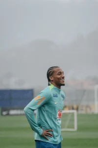 Do Surpresa a Realidade: João Pedro muda status na Seleção em seis meses