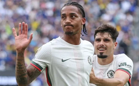 "João Pedro: 'Caminho certo' após saída do Fluminense, agora titular em Brasil x Chile"