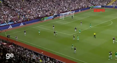 Não se assuste! PSG marca moda, e times da Premier League adotam nova técnica de saída de bola