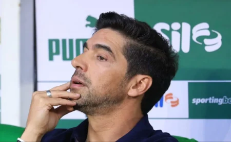 Abel escala surpresa para Palmeiras x LDU na Libertadores; Allan pode ser titular