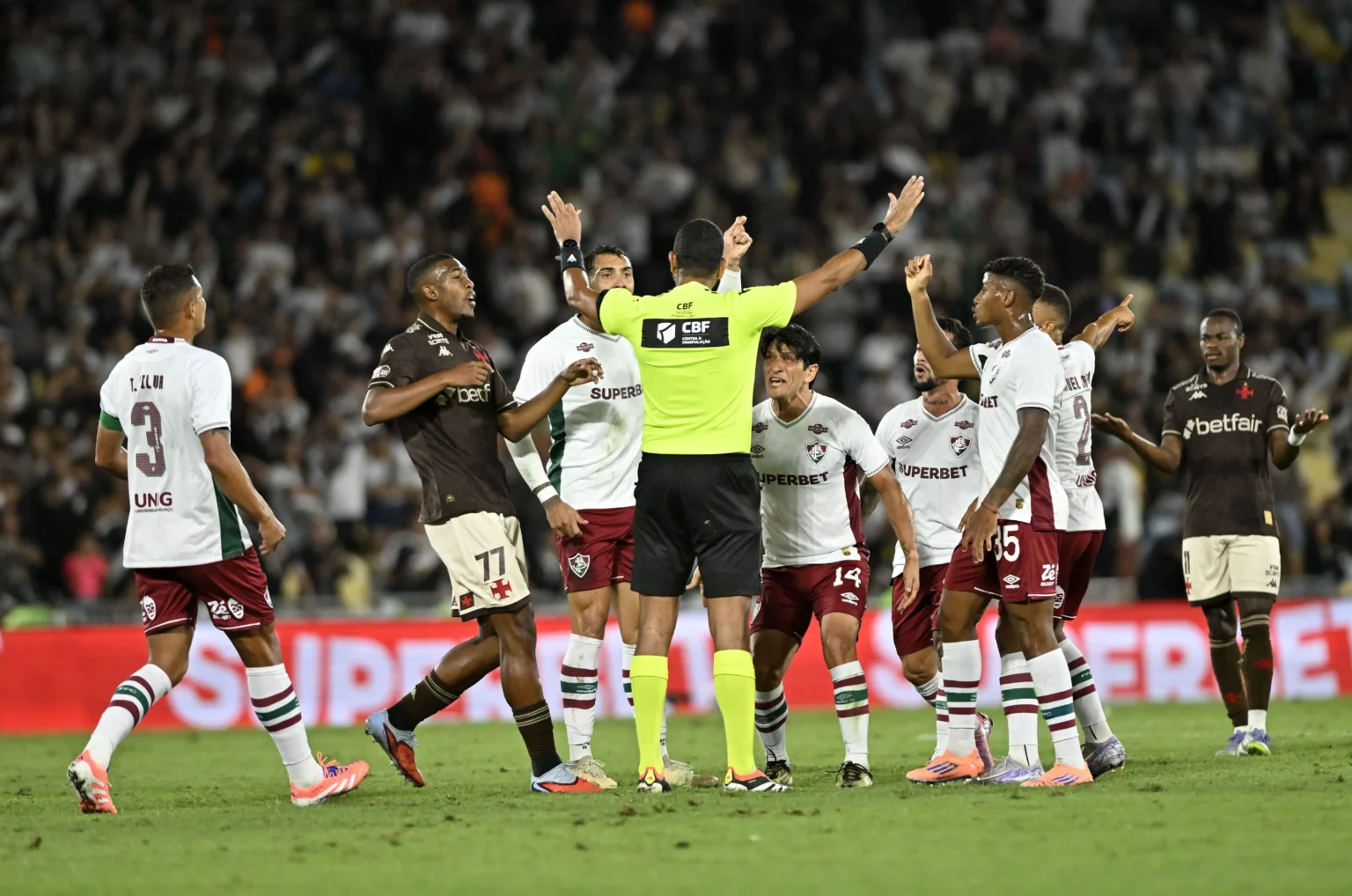 Análise: Fluminense subestima o momento de seus atletas e recebe lição crucial para a Copa do Brasil