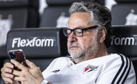 Arnaldo Ribeiro afirma que Julio Casares perdeu a confiança do torcedor do São Paulo no atual mandato